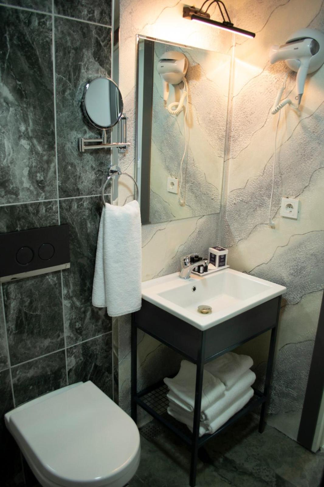 Lagom Hotel 埃迪尔内 外观 照片
